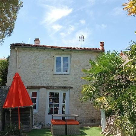 Le Petit Bois Apartment Niort Luaran gambar